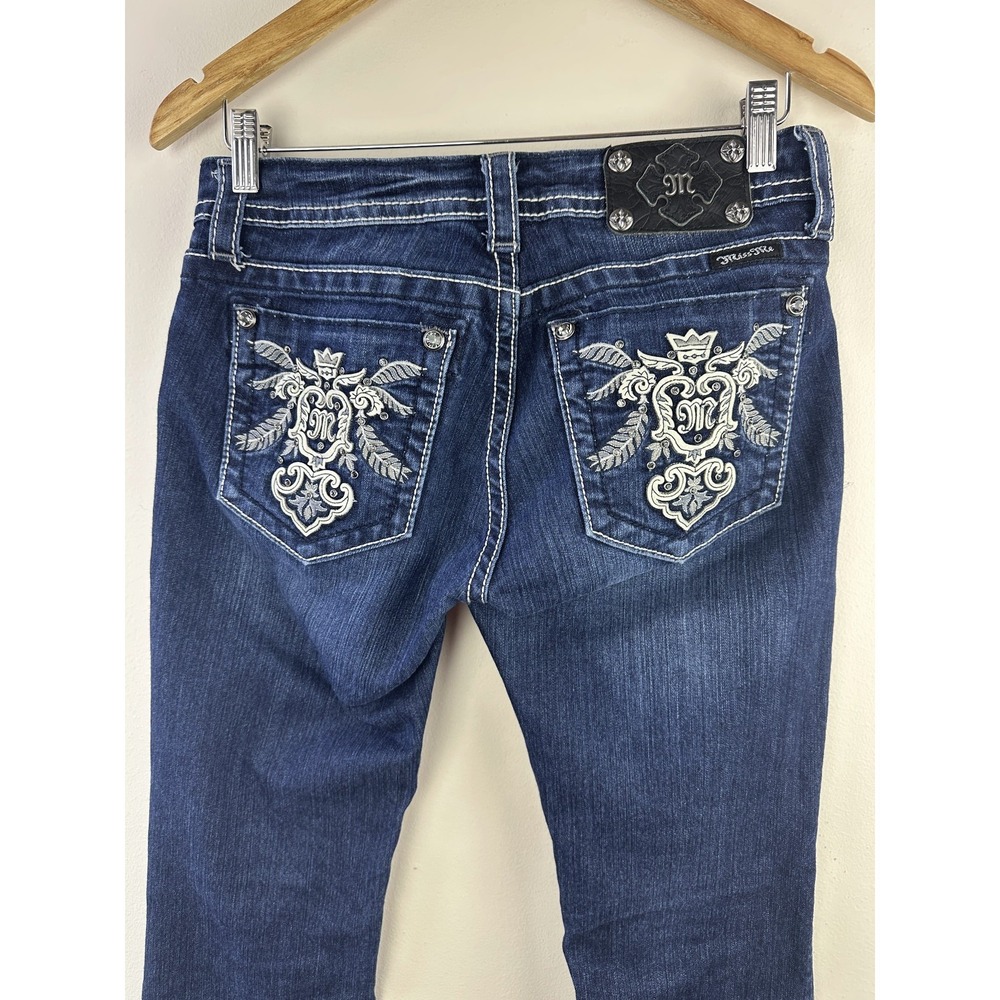 Miss Me Jeans Womens 28 Bootcut Low Rise Bling Rhinestone Embroidered Denim - Picture 3 of 15